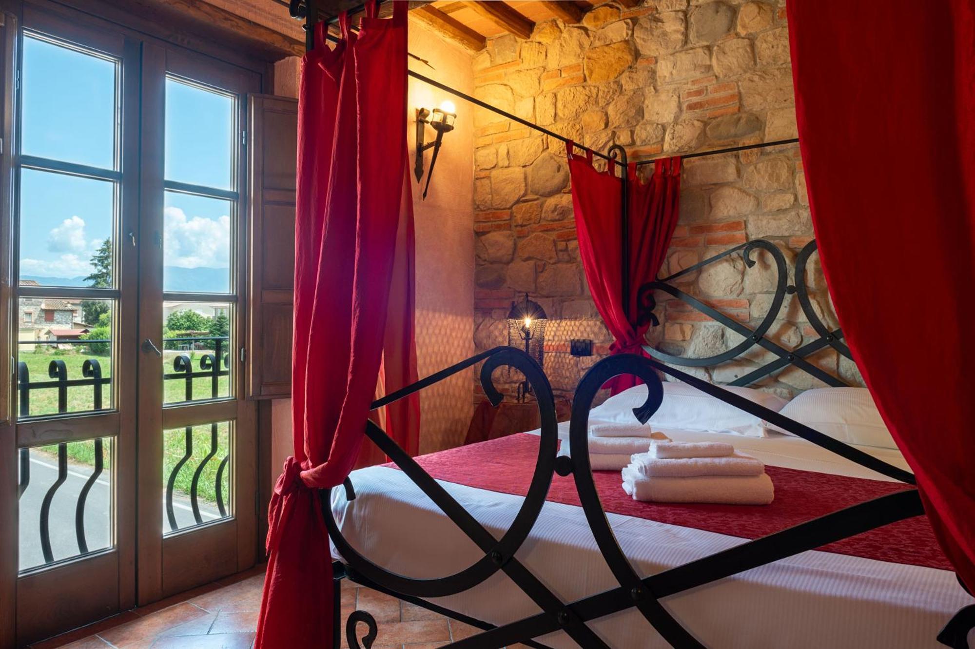 Castello Dei Templari Couette-café 2*
