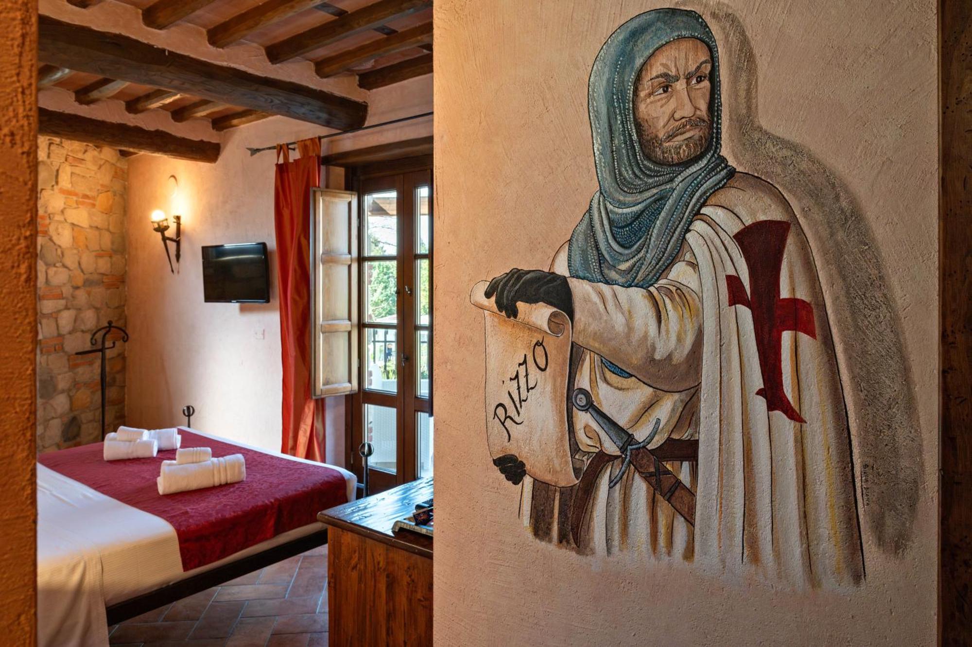 Castello Dei Templari Couette-café 2*
