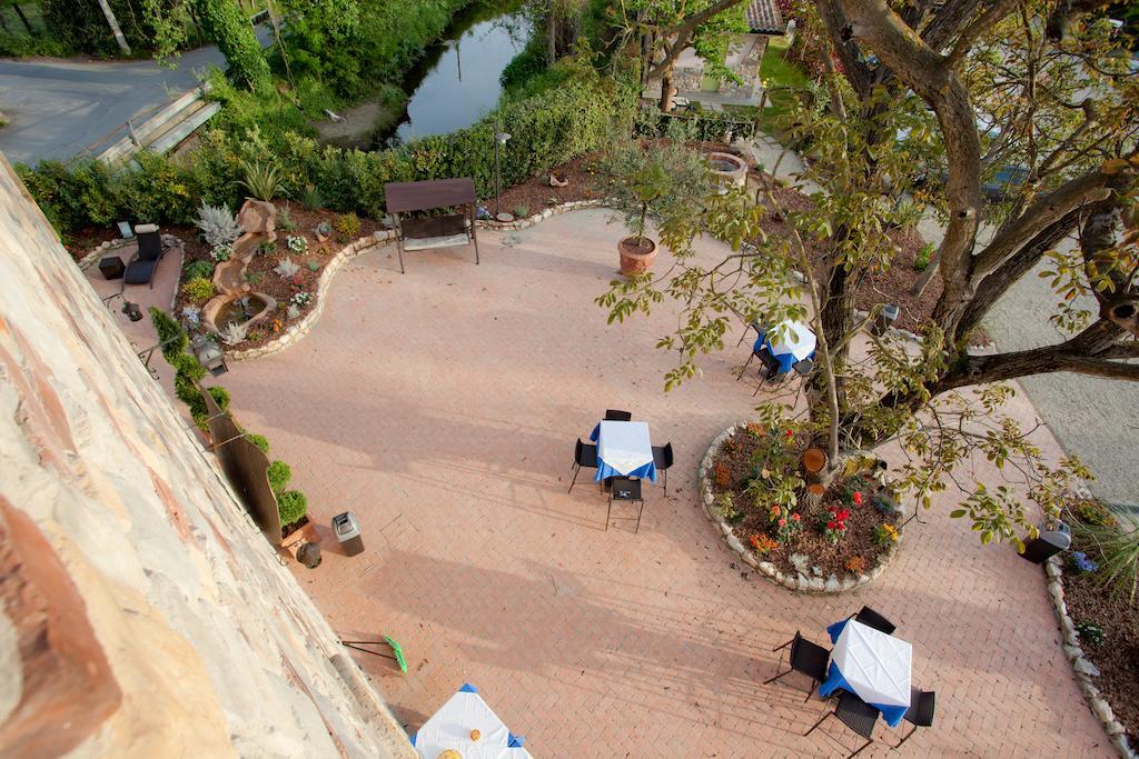 Castello Dei Templari Lucques